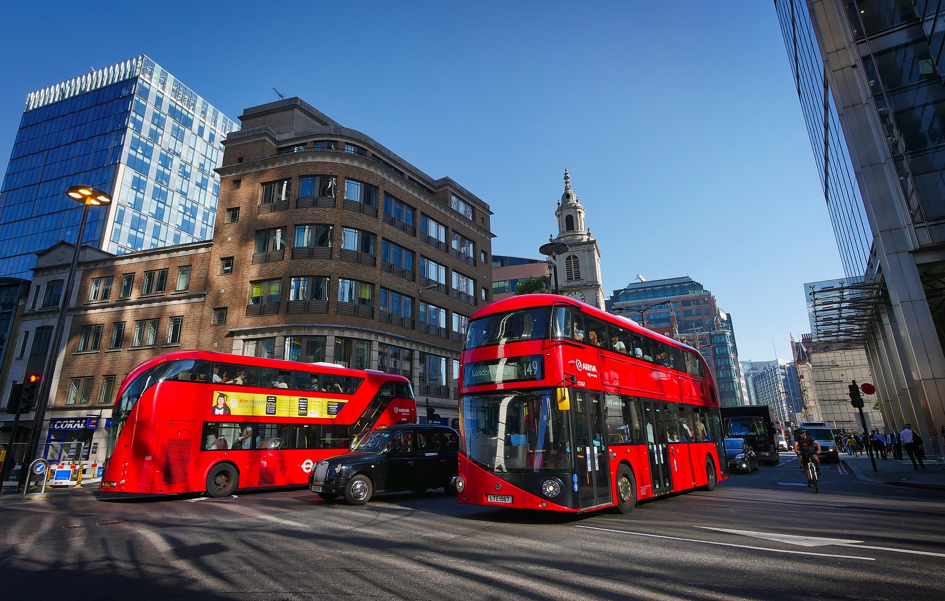 London Buses iconic sight